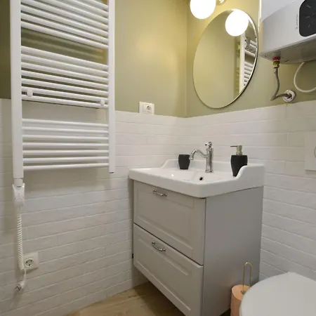 Old Town Hip And Cozy Appartement